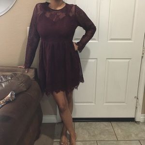 Cute Burgundy Mini Dress (NEW)